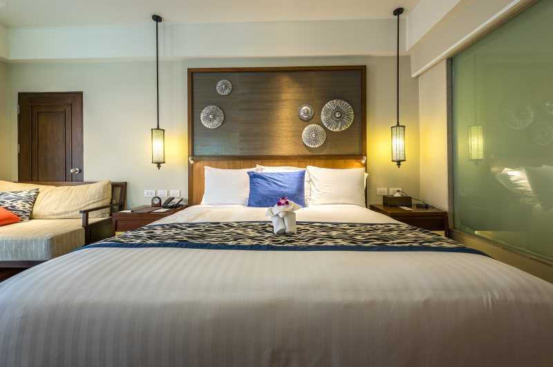 bed-bedroom-headboard-237393-via-sitapix-com.jpeg